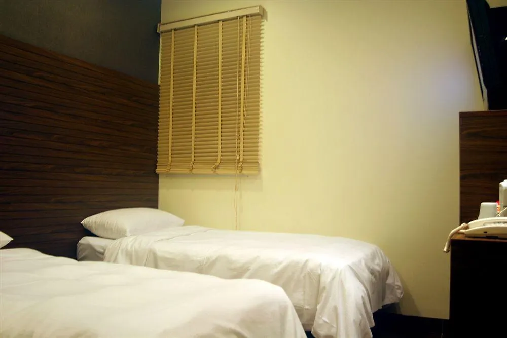 Value Hotel Thomson Singapore