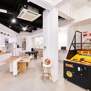 Hostel Beat. Sports, Singapore